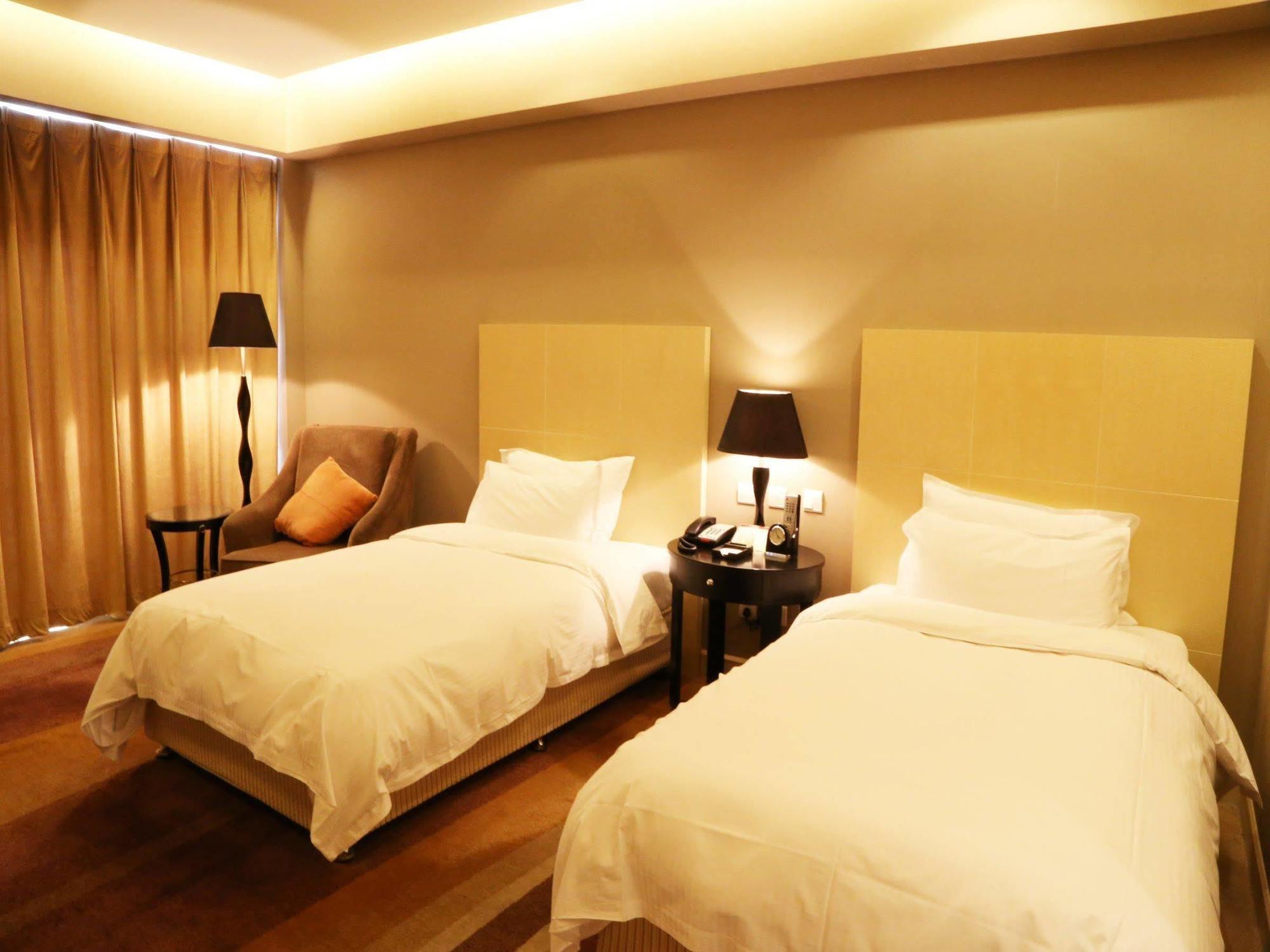 Wenjin Hotel, Пекин Екстериор снимка